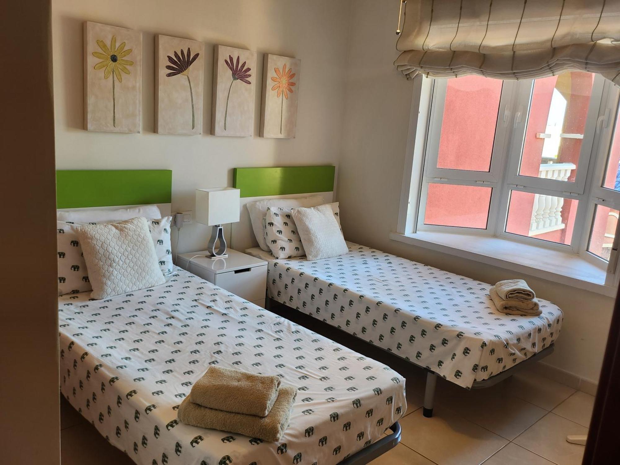 Spacious 3 Bedroom 2 Bathroom Apartment - Puerto Marina Complex Los Alcázares Exterior foto